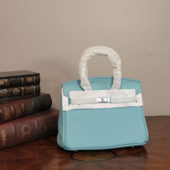 Light Blue Lock and Key Bag - Picture 2 of 8